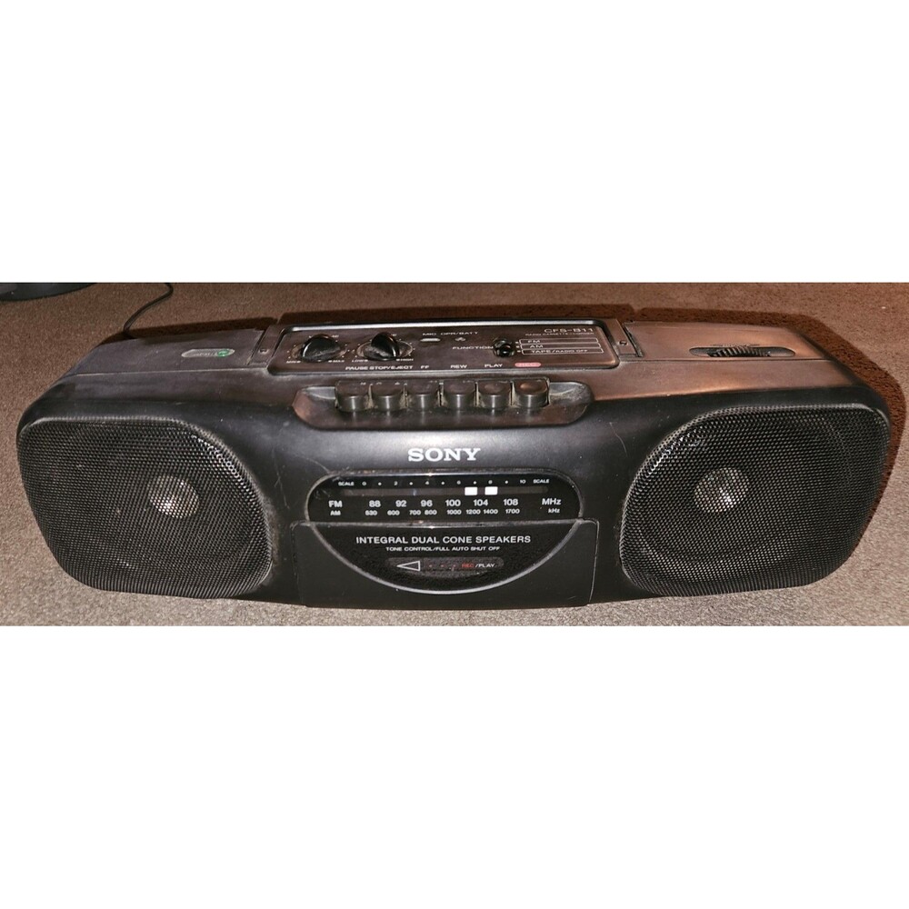 Sony CFS-B11 Portable AM FM Radio Cassette Boombox Tested Working